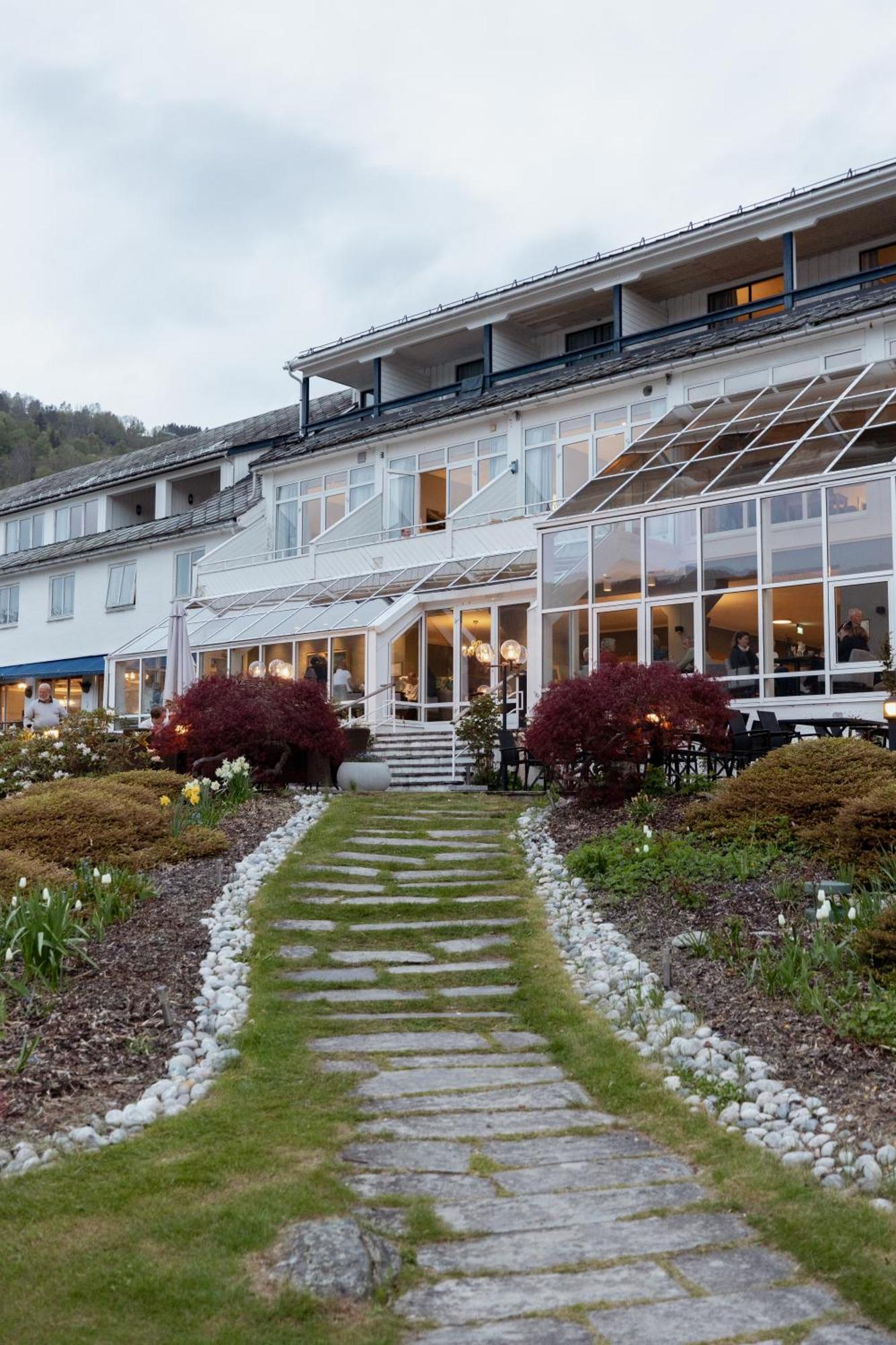 Brakanes Hotel Ulvik Exterior photo